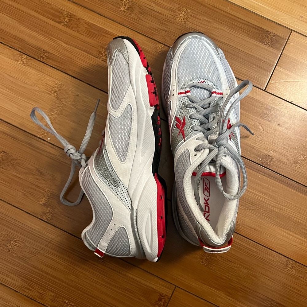 NWOB RBX Men’s Running Shoe in Gray/Red/White